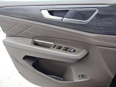 Volkswagen 380TSI Premium Edition - фото 8