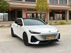 Changan UNI-V 1.5T Premium Version - фото 3