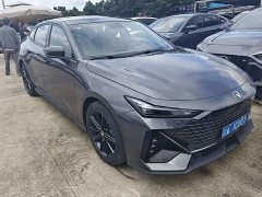 Changan UNI-V 1.5T Premium Version - фото 3