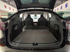 Tesla Model Y Edition - фото 14