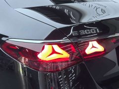 Mercedes-Benz E 300 L Luxury Version - фото 18