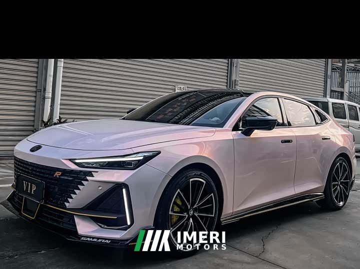 Changan UNI-V 1.5T Edition - автомобиль из Китая