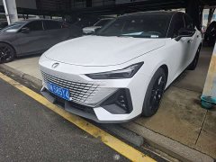 Changan UNI-V 1.5T Premium Version - фото 1