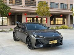 Changan UNI-V 1.5T Premium Version - фото 3