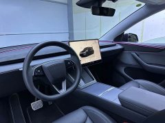 Tesla Model Y Edition - фото 10