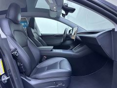 Tesla Model Y Edition - фото 13