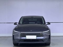 Tesla Model Y Edition - фото 2