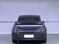 Tesla Model Y Edition - фото 5
