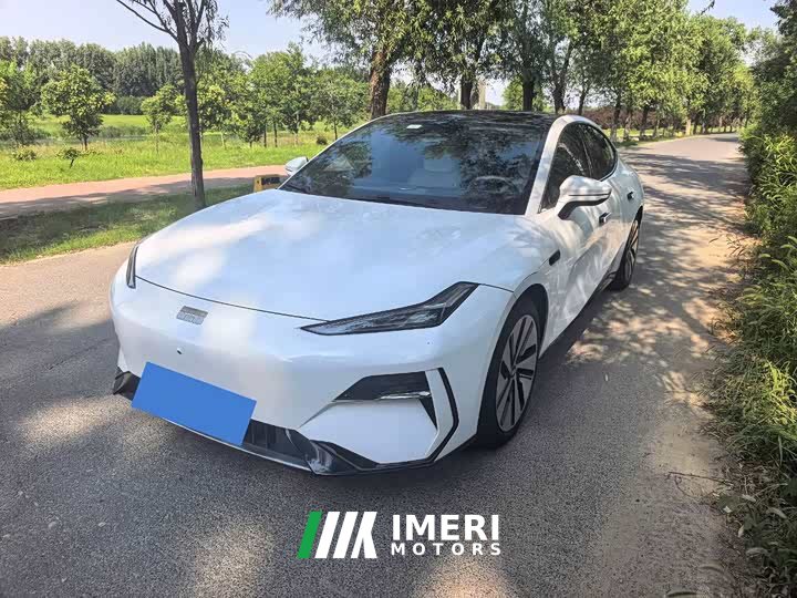 Geely E8 665km Edition
