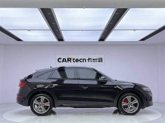 Audi Q5L Sportback 2022 40 TFSI luxury - фото 6