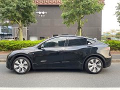 Tesla Model Y Edition - фото 4