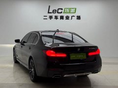 BMW 5 530Li Version M - фото 6