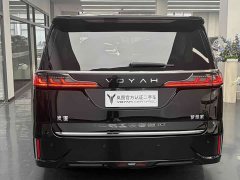Voyah PHEV AWDFlagship Edition - фото 15