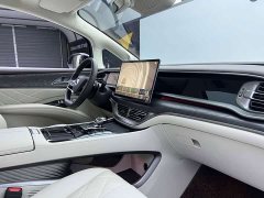Denza D9 DM-i Smart Drive Edition 1020 AWD Version - фото 5