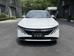 Nissan 1.6L CVT Luxury Edition - фото 1