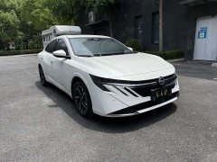 Nissan 1.6L CVT Luxury Edition - фото 2
