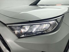 Toyota RAV4 2.0L CVT2WDPLUS Edition - фото 11