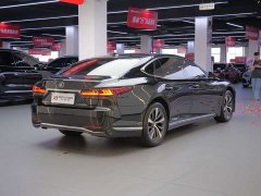 Lexus LS 500h Edition - фото 11