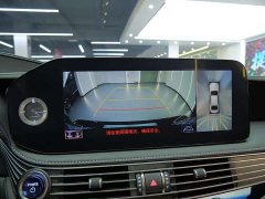 Lexus LS 500h Edition - фото 19