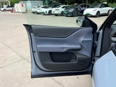 Xpeng G6 625 Max Flagship Edition - фото 11