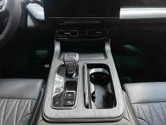 GAC GS8 2.0TGDI 2WDLuxury Edition 5 - фото 12