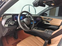 Mercedes-Benz E 300 L Luxury Version - фото 11