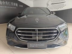 Mercedes-Benz E 300 L Luxury Version - фото 3