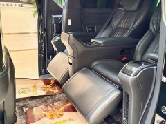 Lexus LM 300h Edition - фото 15