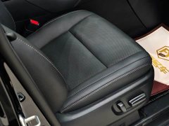 Lexus LM 300h Edition - фото 9