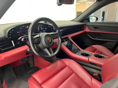 Porsche Taycan - фото 10
