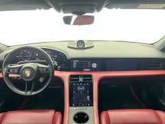 Porsche Taycan - фото 16