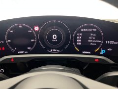 Porsche Taycan - фото 8