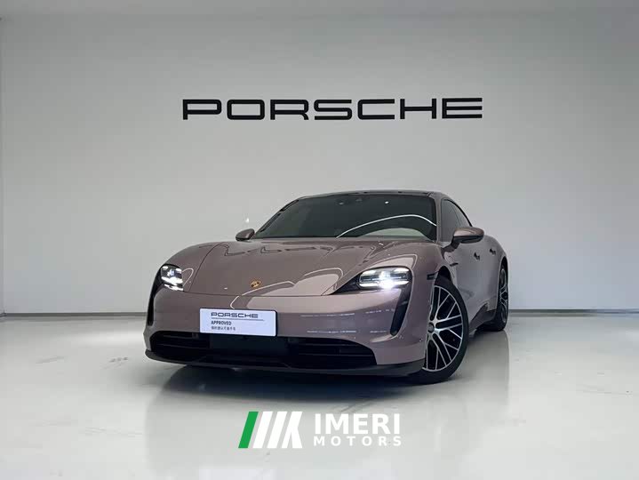 Porsche Taycan - автомобиль из Китая