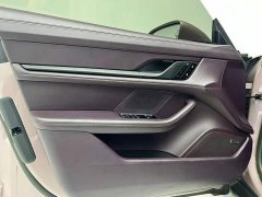 Porsche Taycan - фото 19