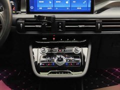 Changan 2.0T 2WDDeluxe Edition - фото 20