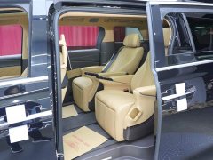 Denza D9 DM-i smart driving version 1020 four-wheel drive flagship - фото 14