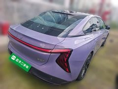 FAW EH7 760 Pro AWD Edition - фото 10