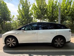 Li Auto i6 AWD Edition - фото 10