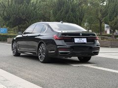 BMW 7 740Li xDrive Version M - фото 13