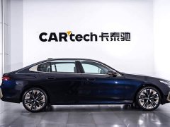 BMW 5 530Li Deluxe Version Luxury - фото 3