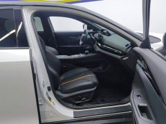 Changan UNI-V 1.5T 500BarPremium Version - фото 8