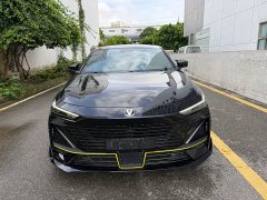 Changan UNI-V 1.5T Edition - фото 1
