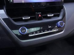 Toyota Corolla 2023 1.8L Intelligent Electric Hybrid Dual Engine Elite Edition - фото 12