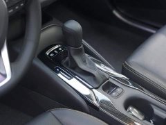 Toyota Corolla 2023 1.8L Intelligent Electric Hybrid Dual Engine Elite Edition - фото 14