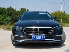 Mercedes-Benz E 300 L Fashion Version - фото 2