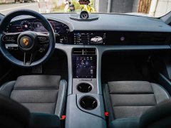 Porsche Taycan 4S - фото 17