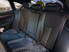 BMW i4 M50 - фото 19