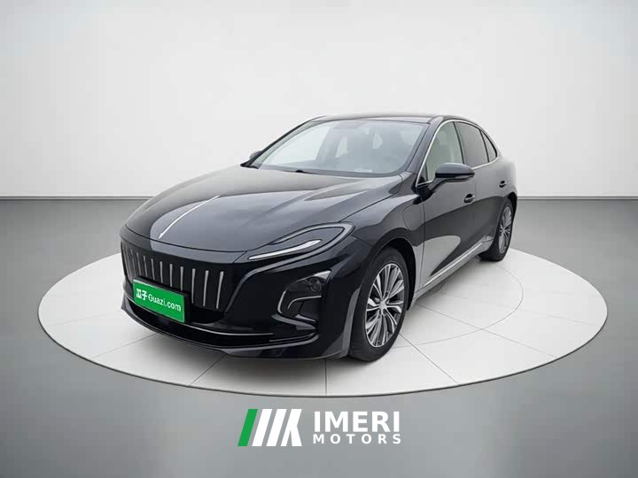 FAW E-QM5 431km Edition - автомобиль из Китая