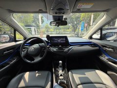 Toyota C-HR 2.0L Luxury Edition - фото 19