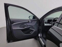 Volkswagen 28T Edition - фото 8